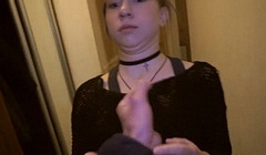 Лиза за долги раздвинула ноги перед коллектором