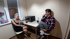 Дал денег соседке Кате, взамен воспользовался ее попкой